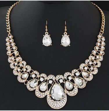 Sparkling Rhinestone Necklace with Earrings Set