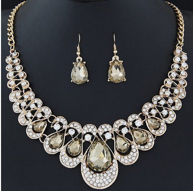 Sparkling Rhinestone Necklace with Earrings Set